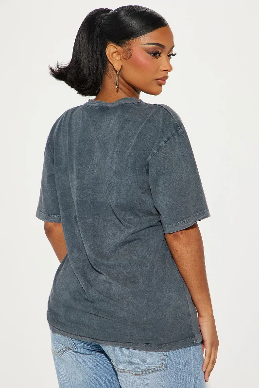 Aquarius Season Washed Top - Grey/combo