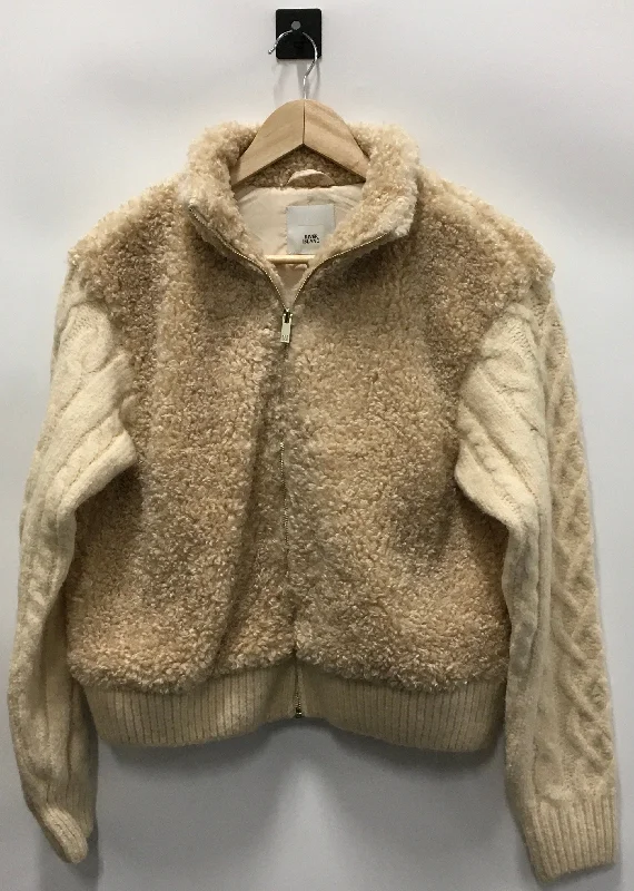 Jacket Faux Fur & Sherpa By Clothes Mentor  Size: M