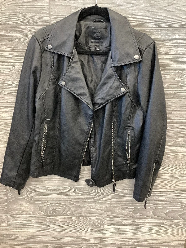 Jacket Moto By Max Studio  Size: L