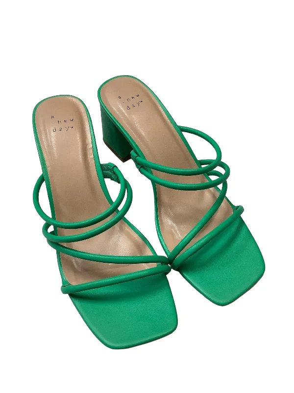 Shoes Heels Block By A New Day In Green, Size: 9