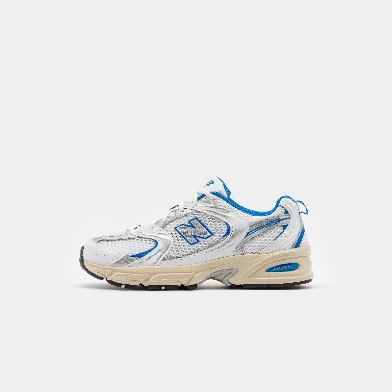 530 Sneaker in White/Blue Oasis