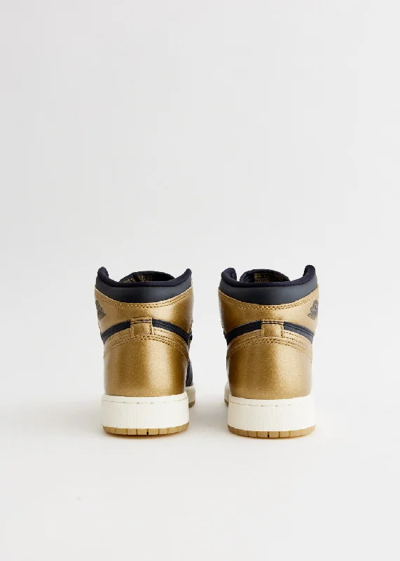 Air Jordan 1 High OG 'Metallic Gold' Sneakers (GS)