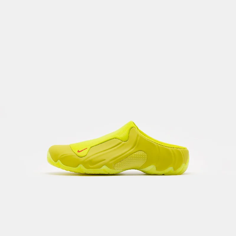 Clogposite Sneaker in Bright Cactus/Picante Red