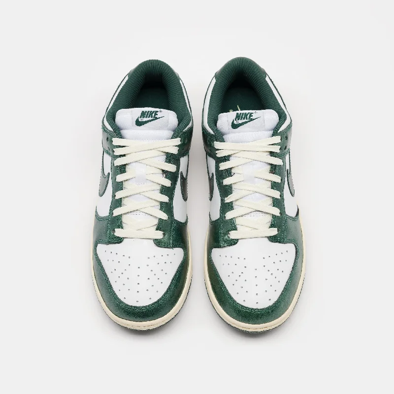 Dunk Low Sneaker in White/Pro Green/Coconut Milk