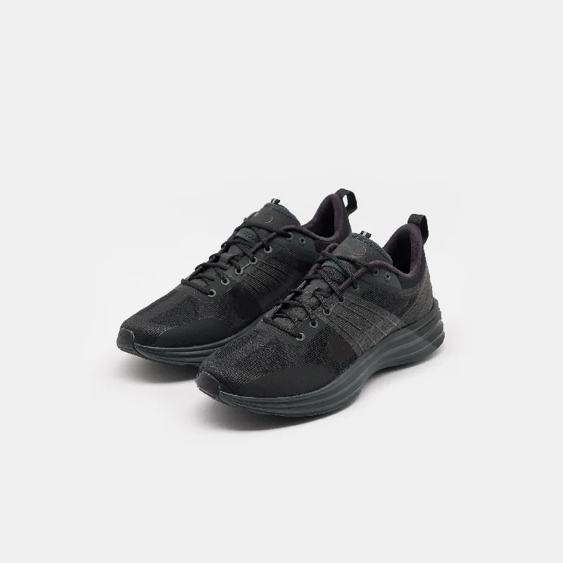 Lunar Roam Sneaker in Dark Smoke Grey/Black