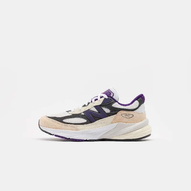 MADE in USA 990 V6 Sneaker in White/Black Plum/Phantom