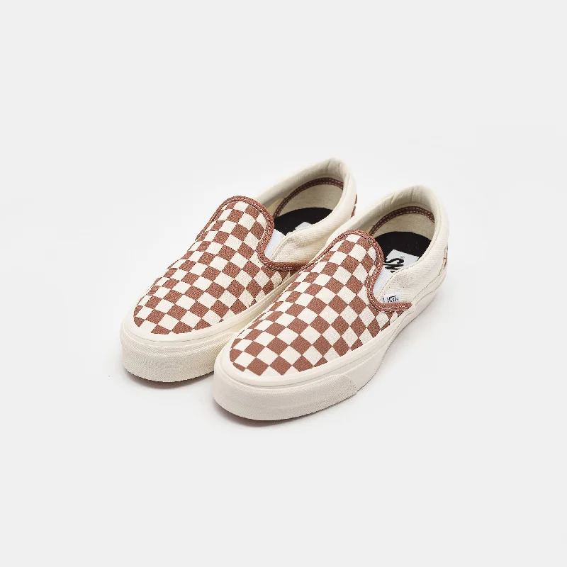 Slip-On Reissue 98 Sneaker in LX Checkerboard Coffee