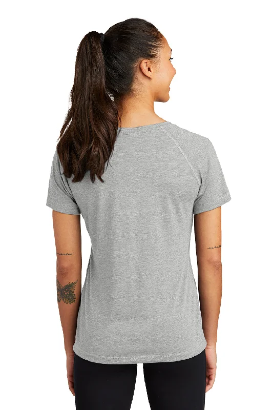 Sport-Tek Womens Moisture Wicking Short Sleeve Scoop Neck T-Shirt - Heather Light Grey