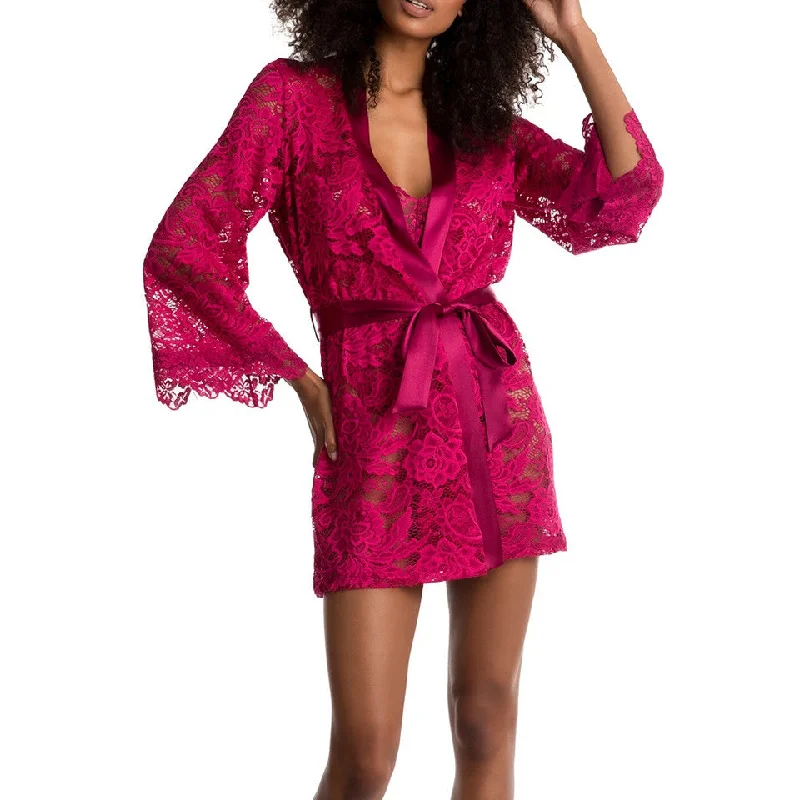 ROMAN HOLIDAY Lace Wrap Robe in Raspberry