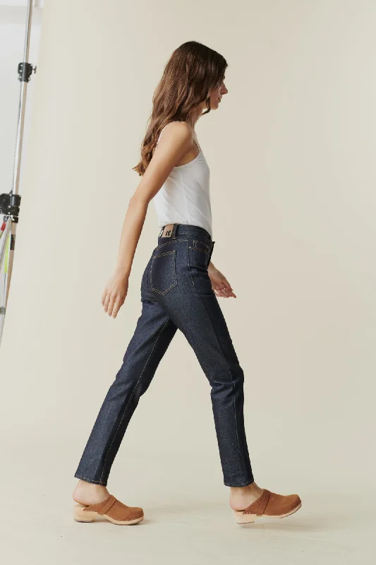 Women's Straight Leg High Rise Jeans - Indigo