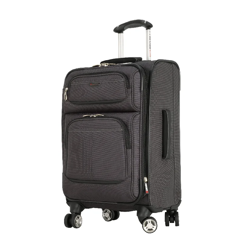 Mar Vista 17" Spinner Carry-On Luggage