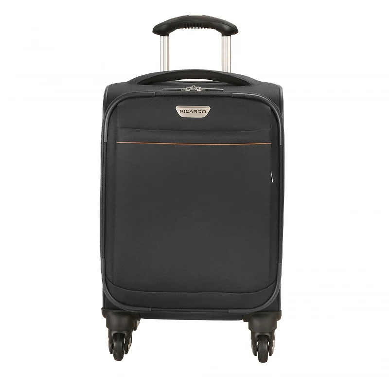 Mar Vista 2.0 17" Spinner Carry-On Luggage