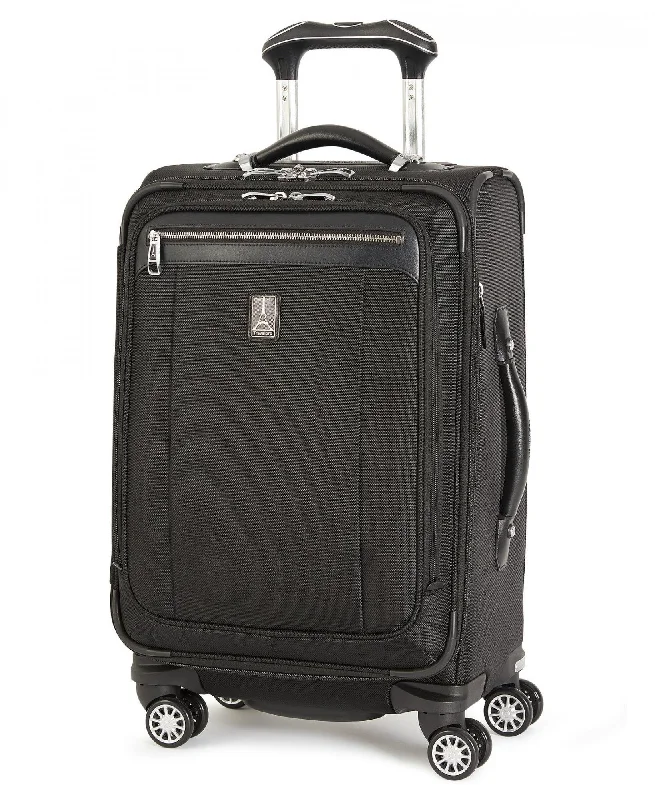 Platinum Magna 22" Expandable Business Plus Spinner