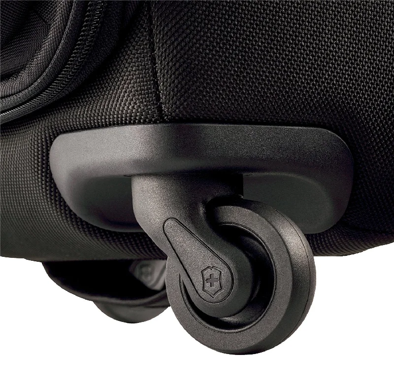 Avolve 2.0 22" Spinner Carry-On Luggage