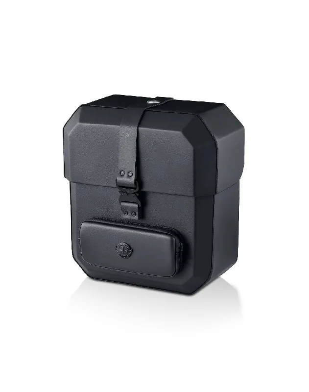 15L - Outlaw Quick Mount Medium Suzuki Boulevard C50 VL800 Hard Solo Saddlebag (Left Only) 15L - Outlaw Quick Mount Medium Suzuki Boulevard C50 VL800 Hard Solo Saddlebag (Left Only)