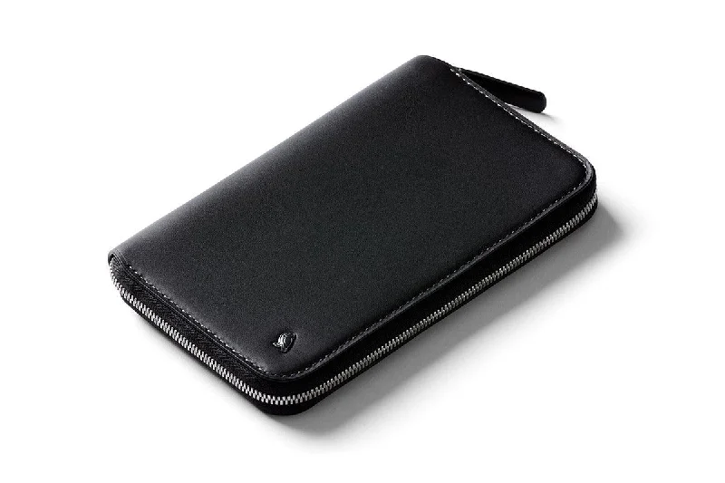 Money clips with built-in bottle openers Foldable Passport Covers & Wallets Made of Flexible PVC for Easy StorageBellroy Travel Folio (2nd Edition)