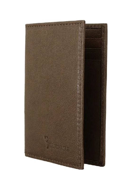Vintage-style money clips for collectors Vintage-Style Passport Covers & Wallets with Brass Hardware for Retro EnthusiastsBillionaire Italian Couture Leather Bifold Men's Wallet