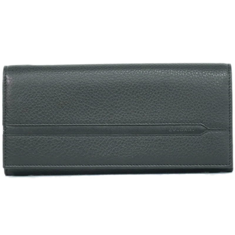 How to choose the right money clip Silver-Plated Passport Covers & Wallets with Gemstone Accents for Elegant WomenBulgari  Leather Wallet  (Pre-Owned)