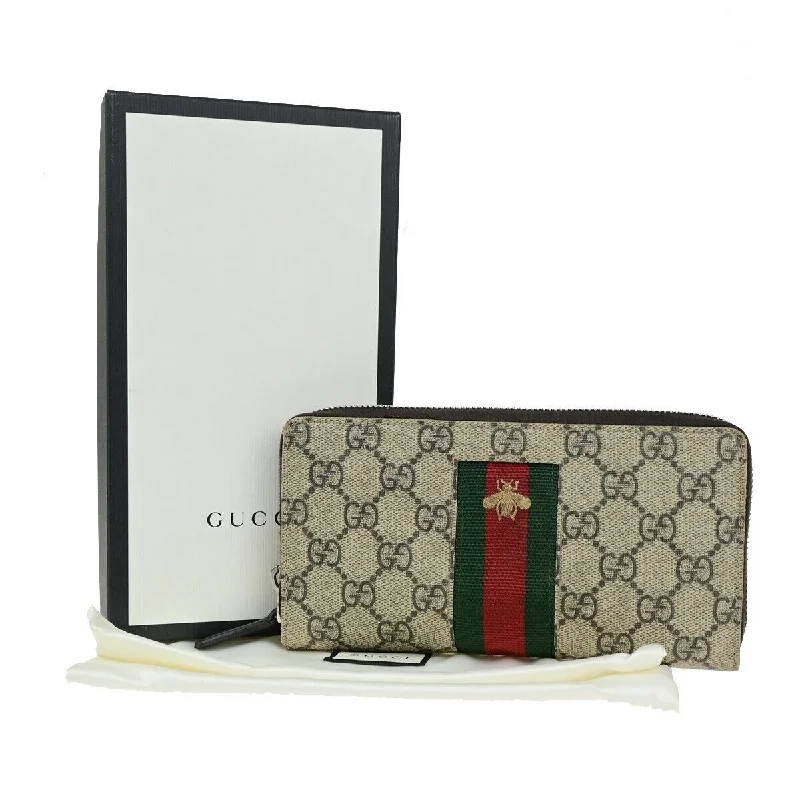 Money clips vs traditional wallets Monogrammed Leather Passport Covers & Wallets as Personalized GiftsGucci  Canvas Wallet  (Pre-Owned)