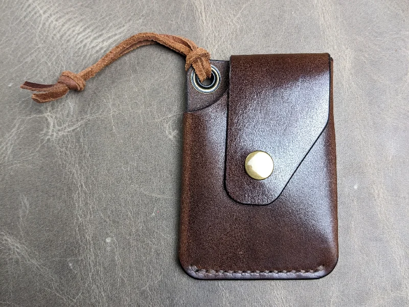 Money clips vs traditional wallets Laser-Cut Metal Passport Covers & Wallets with Geometric Designs for Tech-SavvyHiker Wallet - Brown (Chocolate) Money clips vs traditional wallets Laser-Cut Metal Passport Covers & Wallets with Geometric Designs for Tech-SavvyHiker Wallet - Brown (Chocolate)