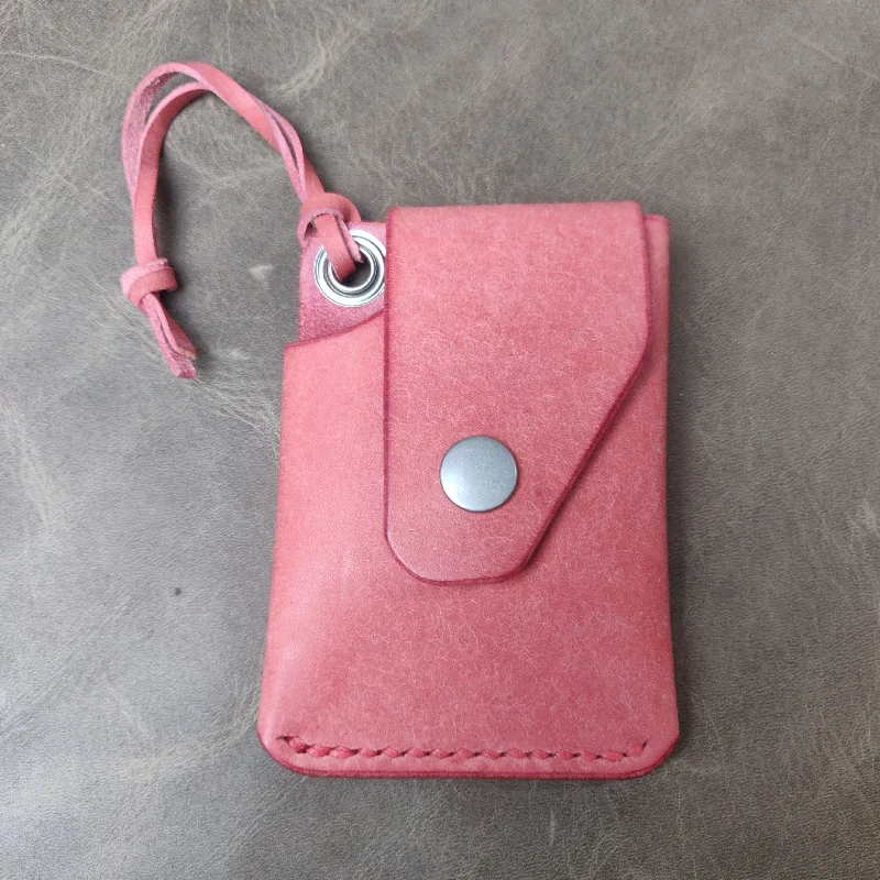 Money clips vs traditional wallets Minimalist Carbon Fiber Passport Covers & Wallets for Modern MenHiker Wallet - Pink