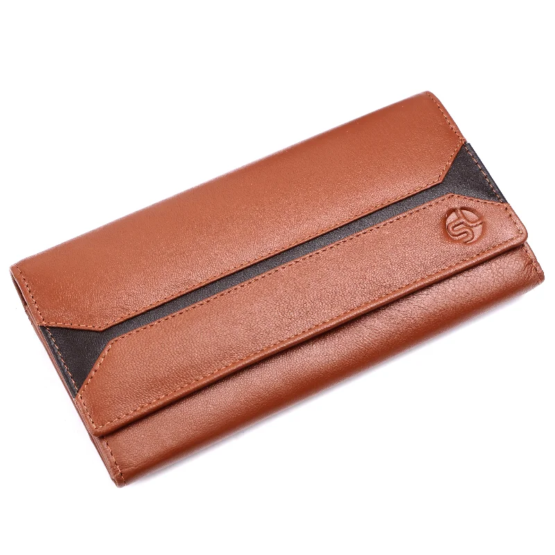 Money clips vs traditional wallets Magnetic-Closure Passport Covers & Wallets for Quick AccessLadies leather clutch 93712 (Tan) Money clips vs traditional wallets Magnetic-Closure Passport Covers & Wallets for Quick AccessLadies leather clutch 93712 (Tan)