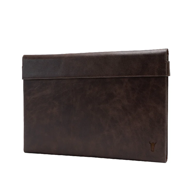 Money clips with magnetic closure Magnetic-Closure Passport Covers & Wallets for Quick AccessLeather Laptop Folio Sleeve (for 13" to 16") Money clips with magnetic closure Magnetic-Closure Passport Covers & Wallets for Quick AccessLeather Laptop Folio Sleeve (for 13" to 16")