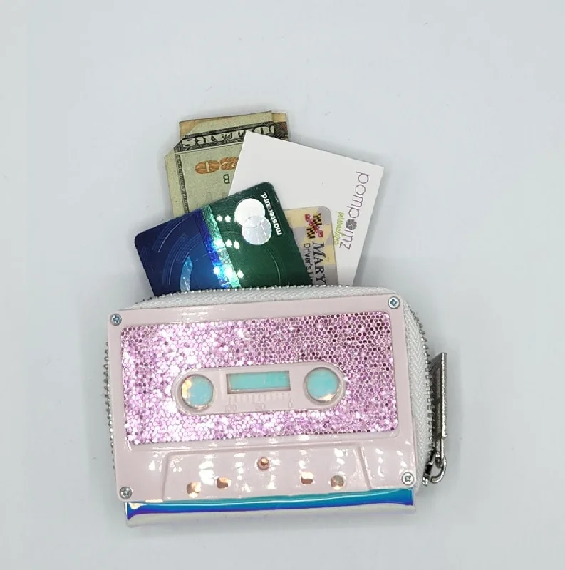 Money clips vs traditional wallets Silver-Plated Passport Covers & Wallets with Gemstone Accents for Elegant WomenLight Pink Sparkle Retro Cassette Wallet