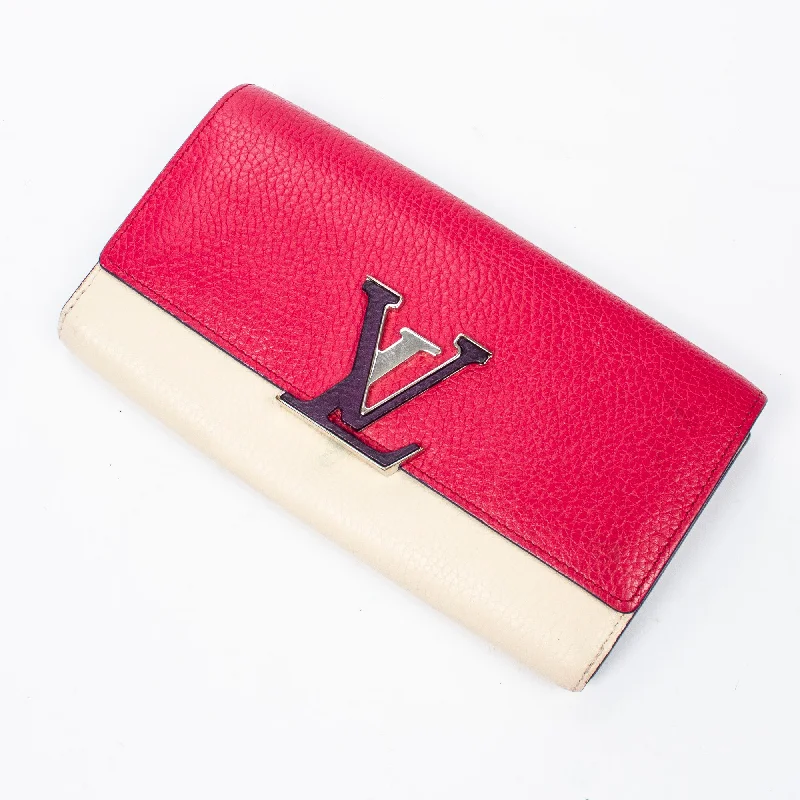 Money clips with magnetic closure Silver-Plated Passport Covers & Wallets with Gemstone Accents for Elegant WomenTricolor Capucines Wallet Money clips with magnetic closure Silver-Plated Passport Covers & Wallets with Gemstone Accents for Elegant WomenTricolor Capucines Wallet