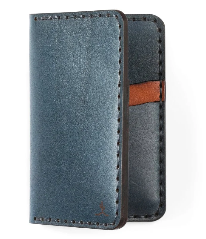 Money clips for women with sleek designs Cowhide Leather Passport Covers & Wallets with a Rustic Western LookVertical Card Wallet // Driftwood