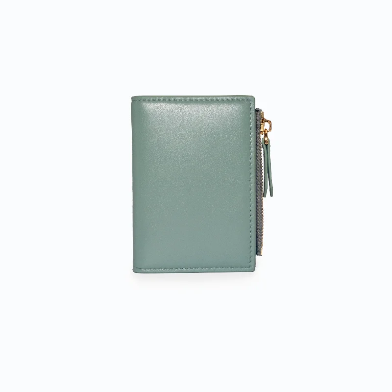 Money clips for women with sleek designs Glittery Sequined Passport Covers & Wallets for Party LoversZip Bifold - Oyster