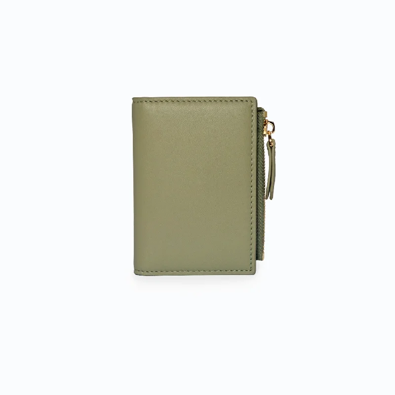Elegant money clips for weddings Leather Passport Covers & Wallets with Handmade Stitching for Luxury TravelersZip Bifold - Pistachio