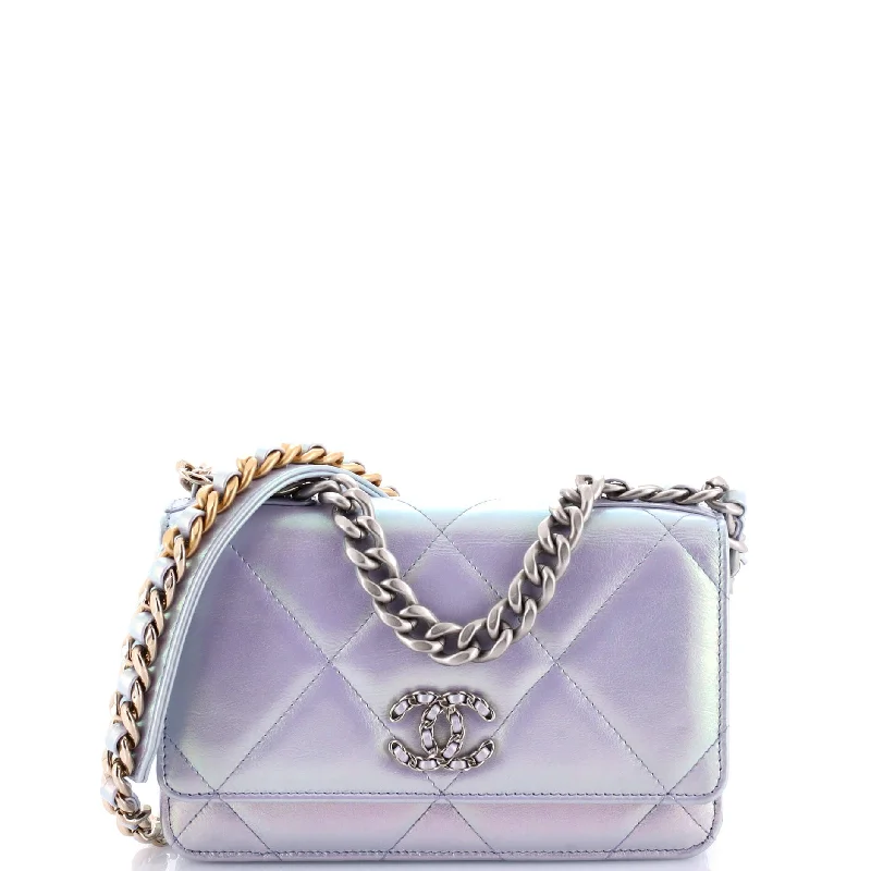 Eco-friendly money clips made from sustainable materials 19 Wallet on Chain Quilted Iridescent Calfskin Eco-friendly money clips made from sustainable materials 19 Wallet on Chain Quilted Iridescent Calfskin