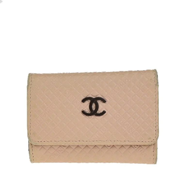 Money clips with built-in bottle openers Chanel Coco Mark Leather Wallet (Pre-Owned) Money clips with built-in bottle openers Chanel Coco Mark Leather Wallet (Pre-Owned)