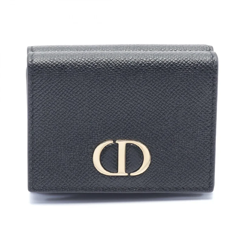 How to choose the right money clip Dior Leather CD Logo Tri-fold Wallet Black
