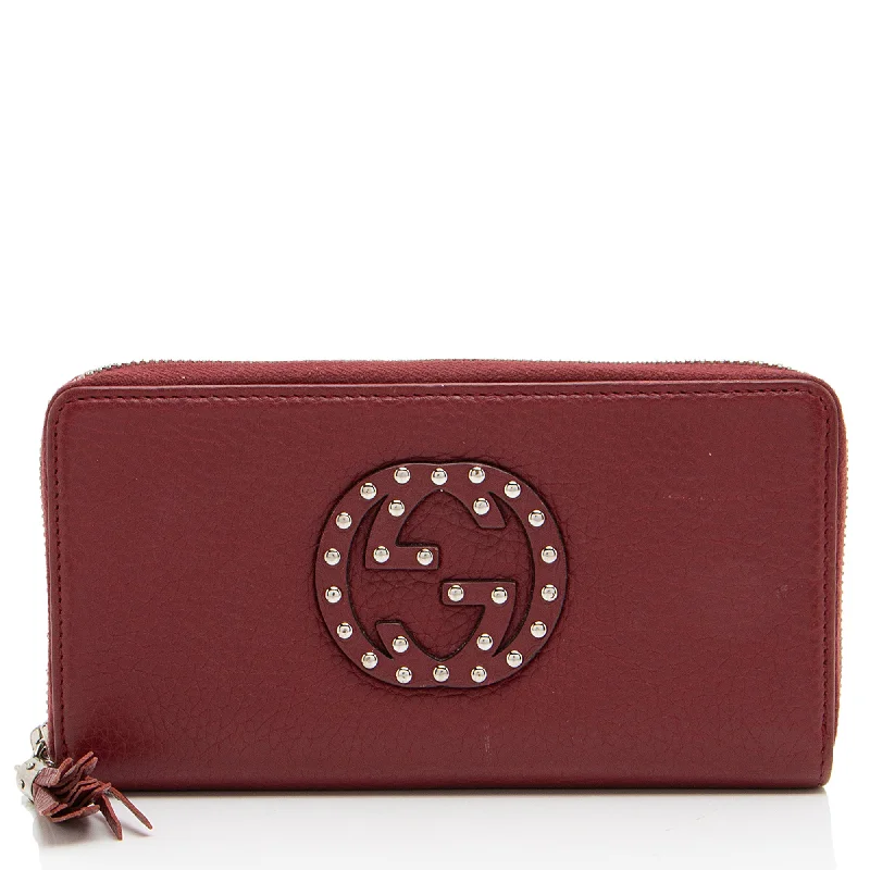 Money clips for women with sleek designs Gucci Studded Leather Soho Zip Around Wallet Money clips for women with sleek designs Gucci Studded Leather Soho Zip Around Wallet