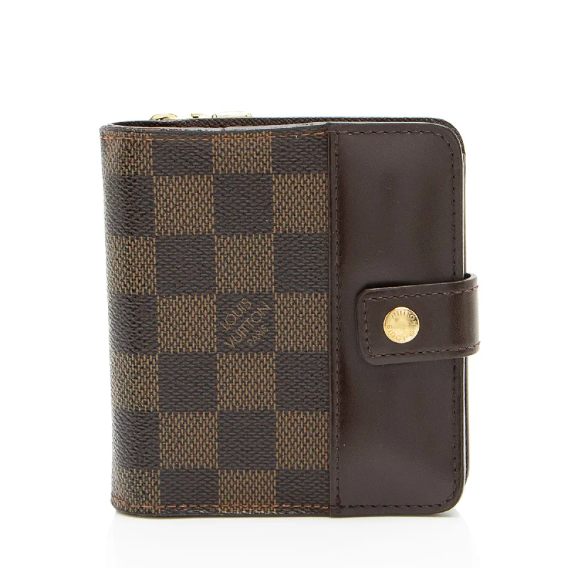 Money clips vs traditional wallets Louis Vuitton Damier Ebene Zipped Compact Wallet