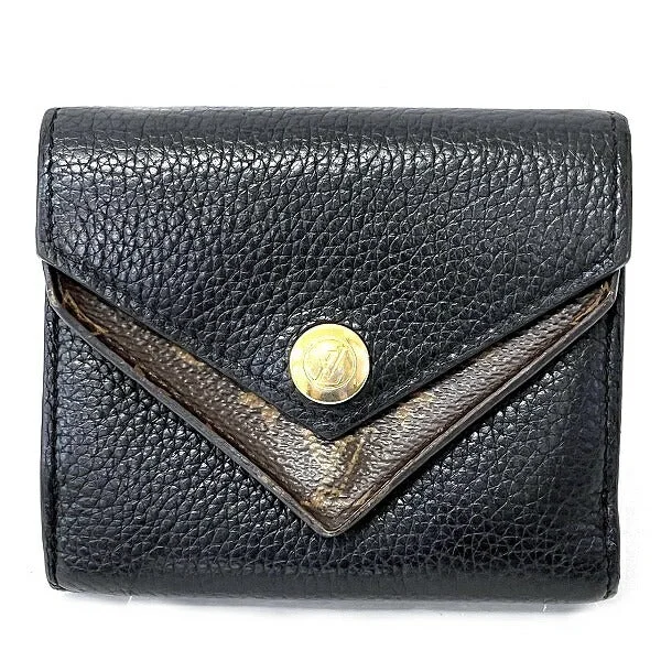 How to clean and maintain metal money clips Louis Vuitton Monogram Double V Compact Wallet How to clean and maintain metal money clips Louis Vuitton Monogram Double V Compact Wallet