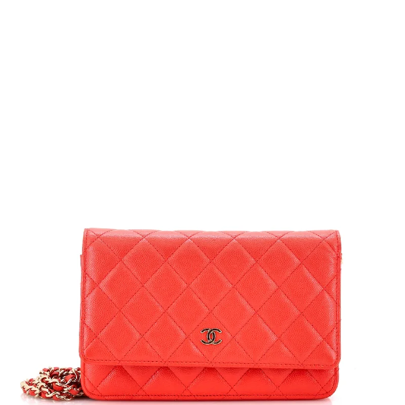 Money clips vs traditional wallets Wallet on Chain Quilted Caviar